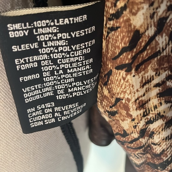 Guess brown bomber leather jacket size S - Picture 4 of 7